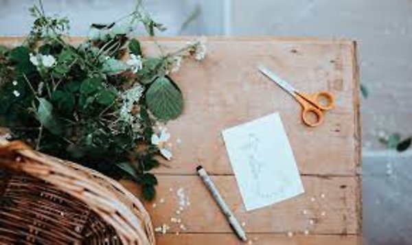 08.19.23 Hand-tied Bouquet Making Workshop